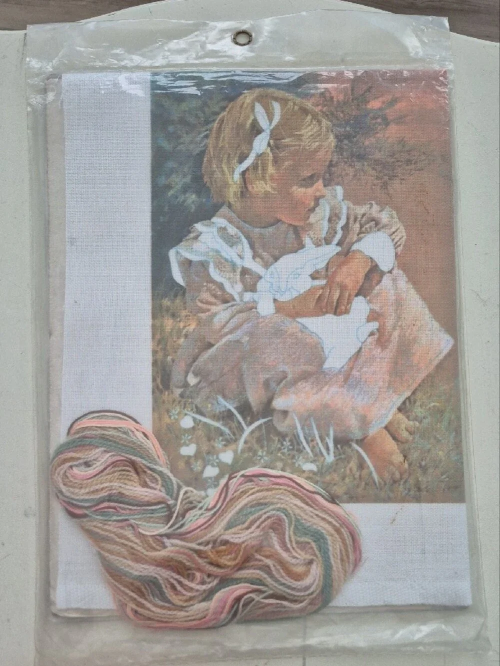 Simplicity Stitchery Jordan's Spring Wall Decor Kit 8x10 NEW IN PACKAGE UNOPENED